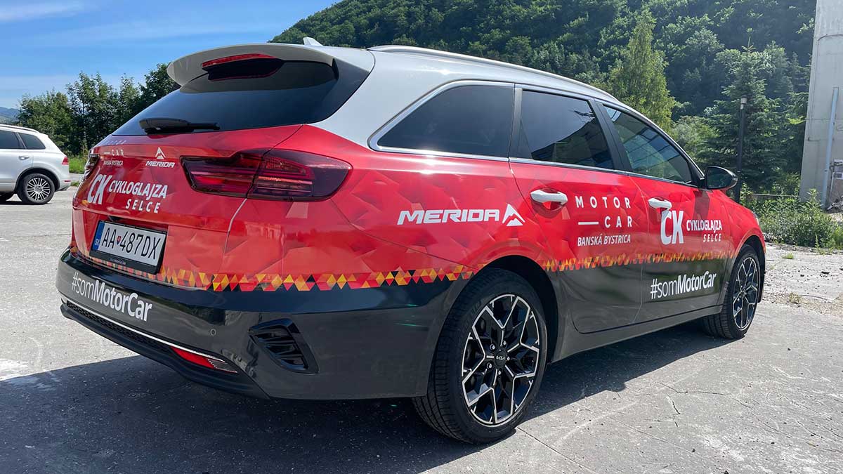 Polep osobného vozidla