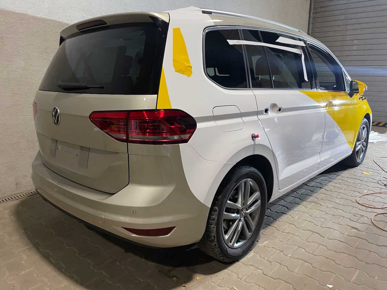 Polepená pravá strana